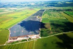 © Mounting Systems GmbH- Solarpark in Pobeda