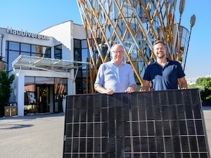 © NLK Burchhart / LH-Stellvertreter Stephan Pernkopf und Haubiversum Geschäftsführer Anton Haubenberger.