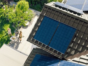 © zolar / ADAC Solar und Zolar analysieren Förderungen für PV und Komponenten in 80 deutschen Städten