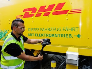 © DHL Group / E-LKW bei DHL im Einsatz