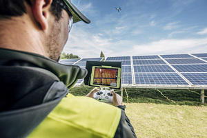 © BayWa r.e. renewable energy GmbH/ Weltweit erster Bericht über Digitalisierung im Solarsektor