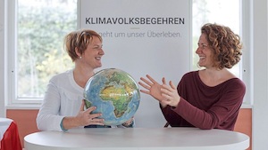 © Klimavolksbegehren / Übergabe an Katharina Rogenhofer